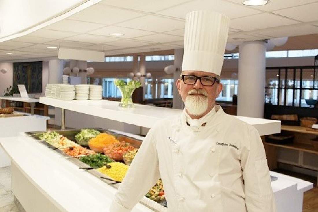 Intervju med kökschefen Doughlas på Folksam-restaurangen Tullgården